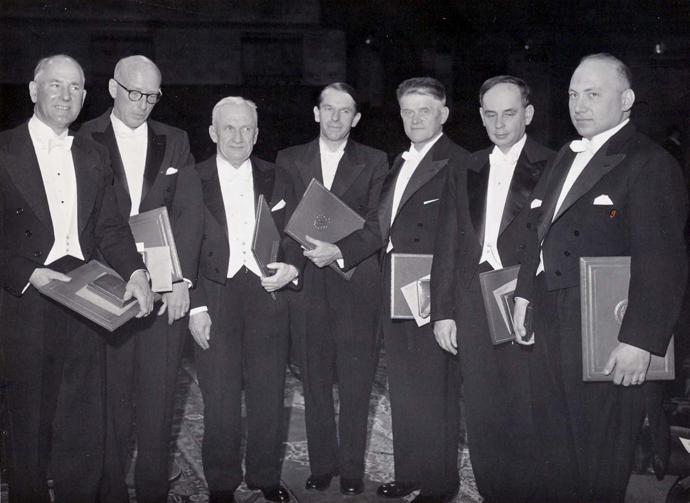 GB ELT(left) JL(rt) at NobelPrize ceremony